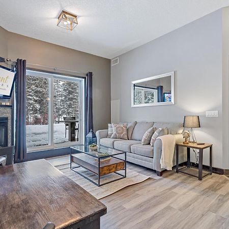 Nature'S Nook By Instant Suites Pool & Hottub Canmore Bagian luar foto