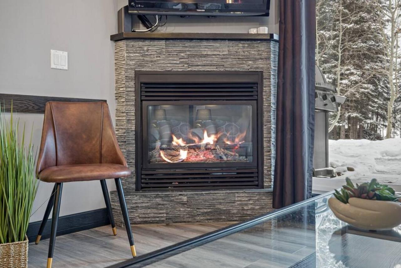 Nature'S Nook By Instant Suites Pool & Hottub Canmore Bagian luar foto