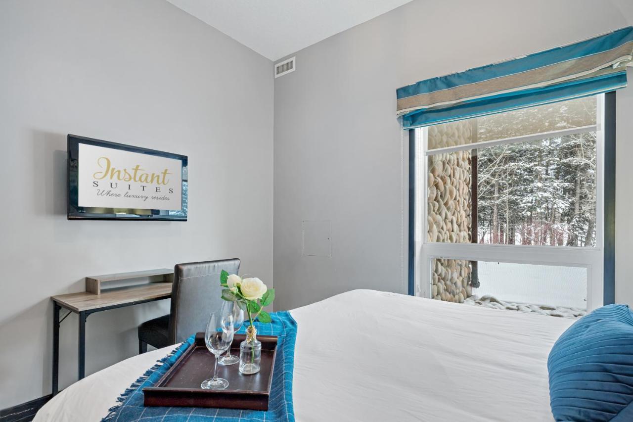 Nature'S Nook By Instant Suites Pool & Hottub Canmore Bagian luar foto